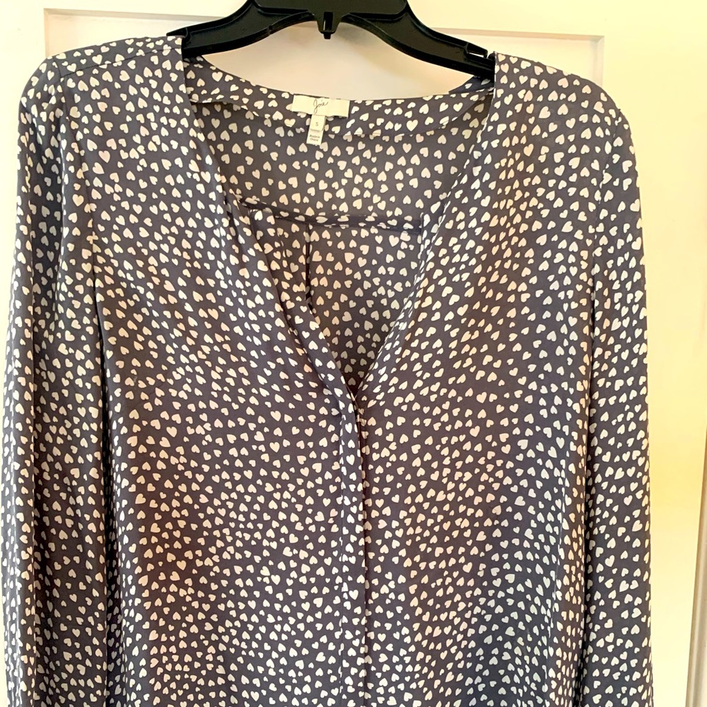 Pretty silk Joie blouse